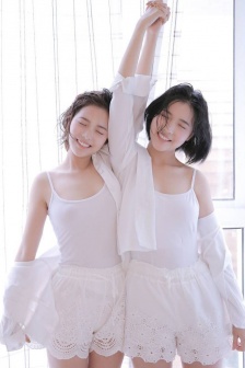 箱中女在线